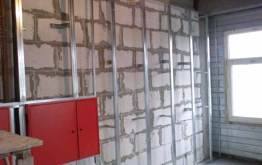 Технологии монтажа стен: современные материалы и методы строительства