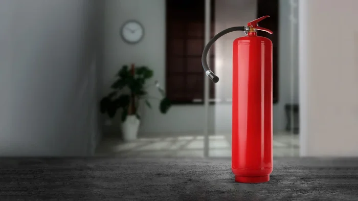 Какие бывают огнетушители: типы, классы пожара и применение