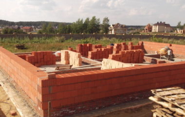 Техника и методы кладки кирпича: пошаговое руководство для качественной работы